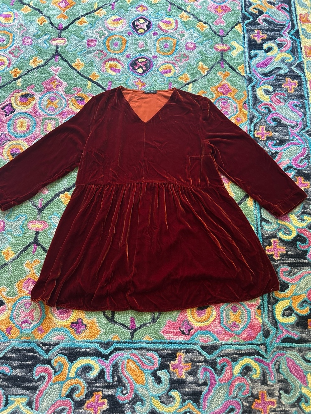 GRIZAS size L Silk Velvet Flounce Hem V Neck 3/4 Sleeve Tunic Top Gorgeous!